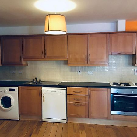 Apartment 8, Clifden Bay Apartments Esterno foto