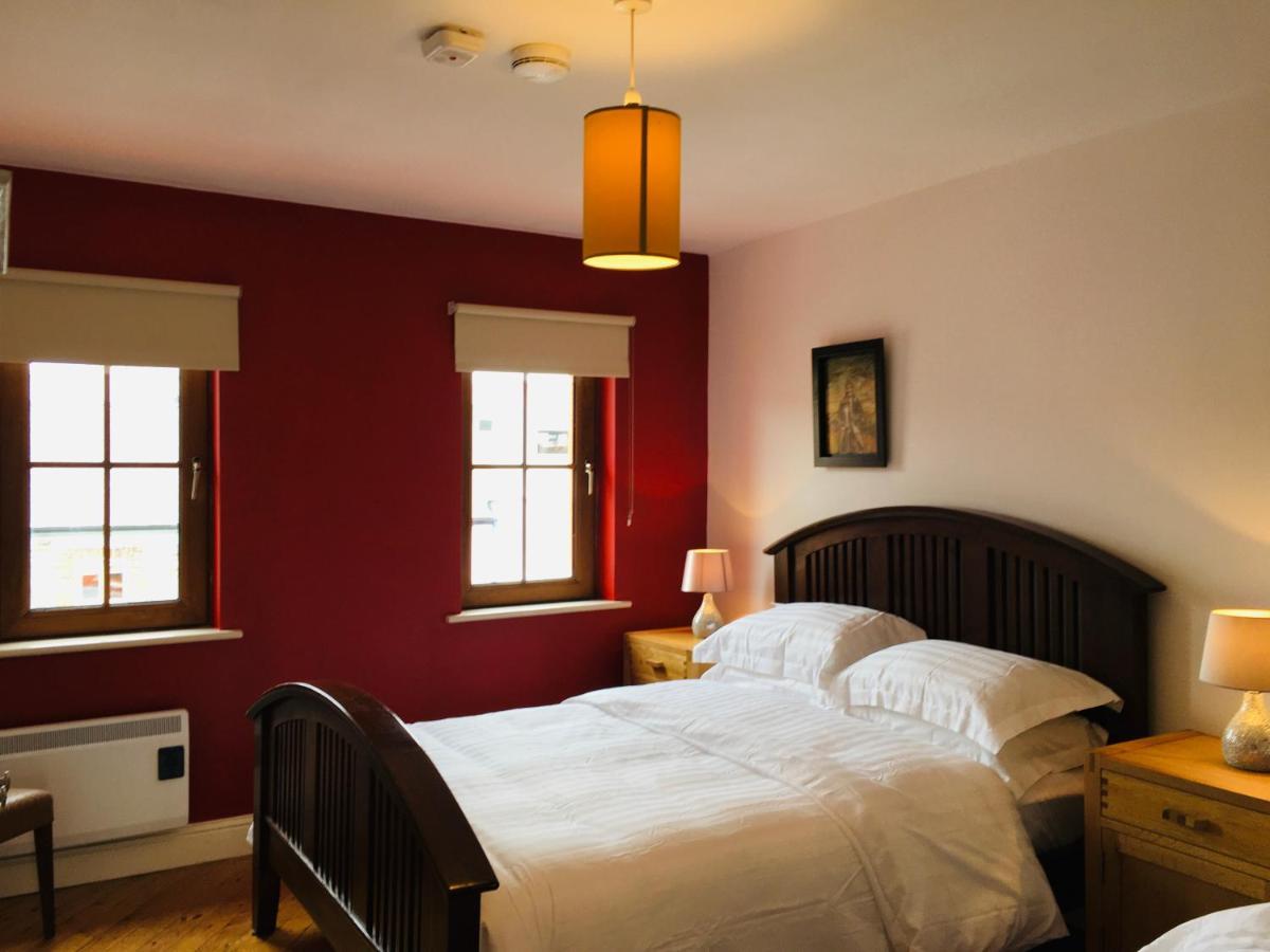 Apartment 8, Clifden Bay Apartments Esterno foto